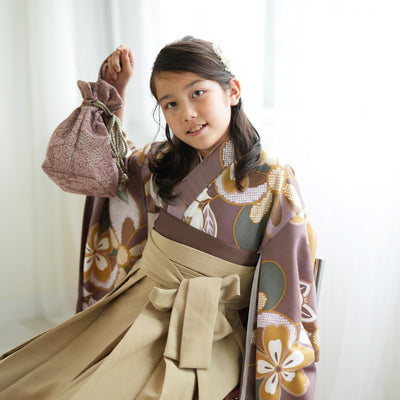 袴（ハーフ成人式 10歳向け袴セット） | utatane［公式］オンライン