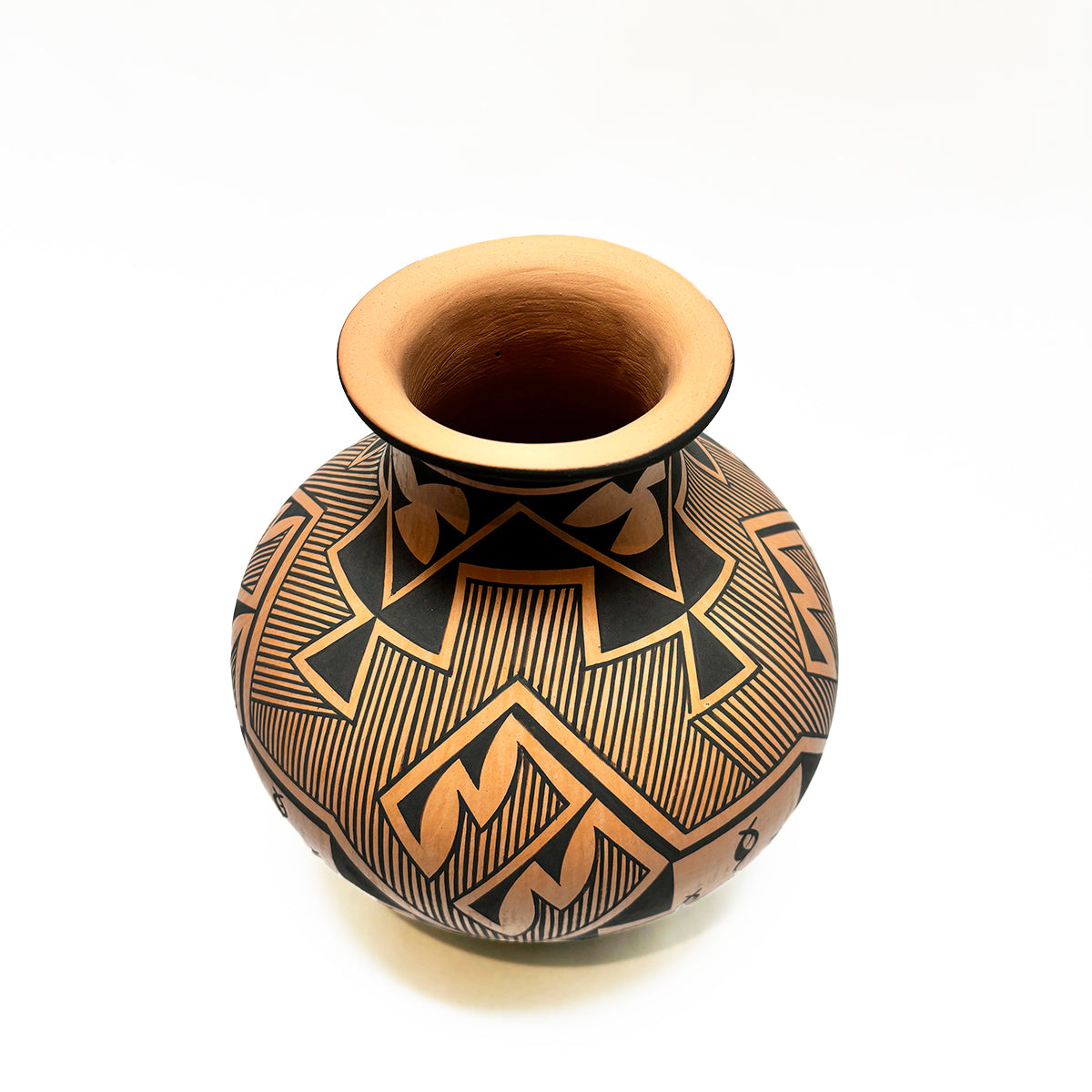 Zuni Pueblo Tadpole Pot - Museum of New Mexico Foundation Shops