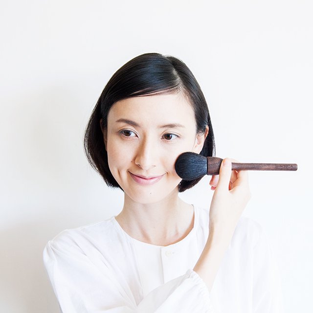 Sheer face Brush – SHAQUDA