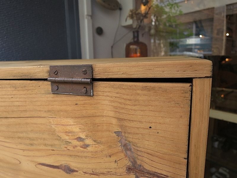 木味の良いパタパタ扉の6段収納棚 - 古道具＋original‐紫山‐ shizan