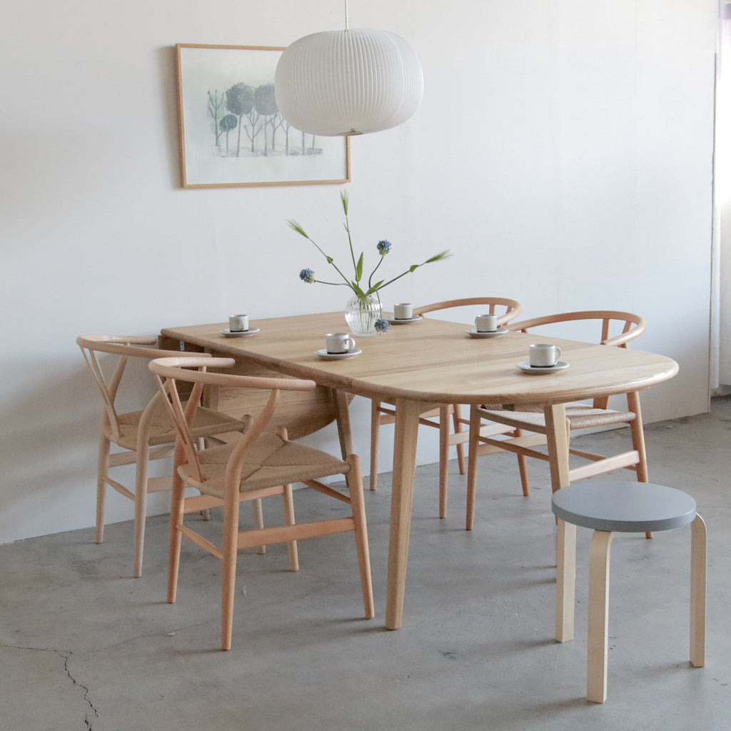 CH006 ダイニングテーブル | カールハンセン&サンの正規代理店 Shinc