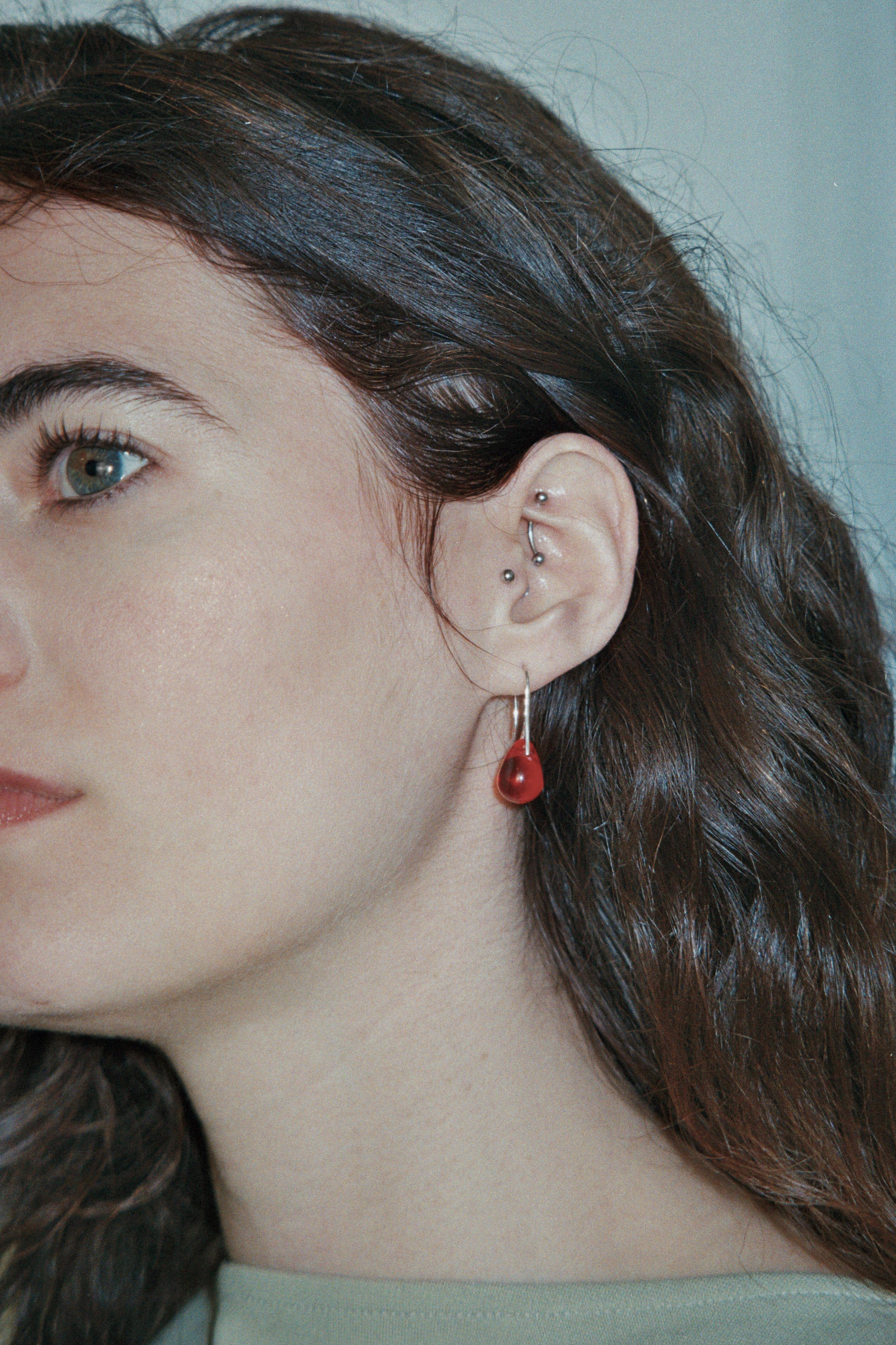 Gota Mini earrings - Red – Sisi Joia