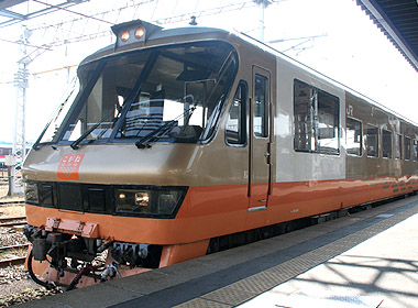 座席探訪 キハ59・29系 ジョイフルトイレン「こがね」