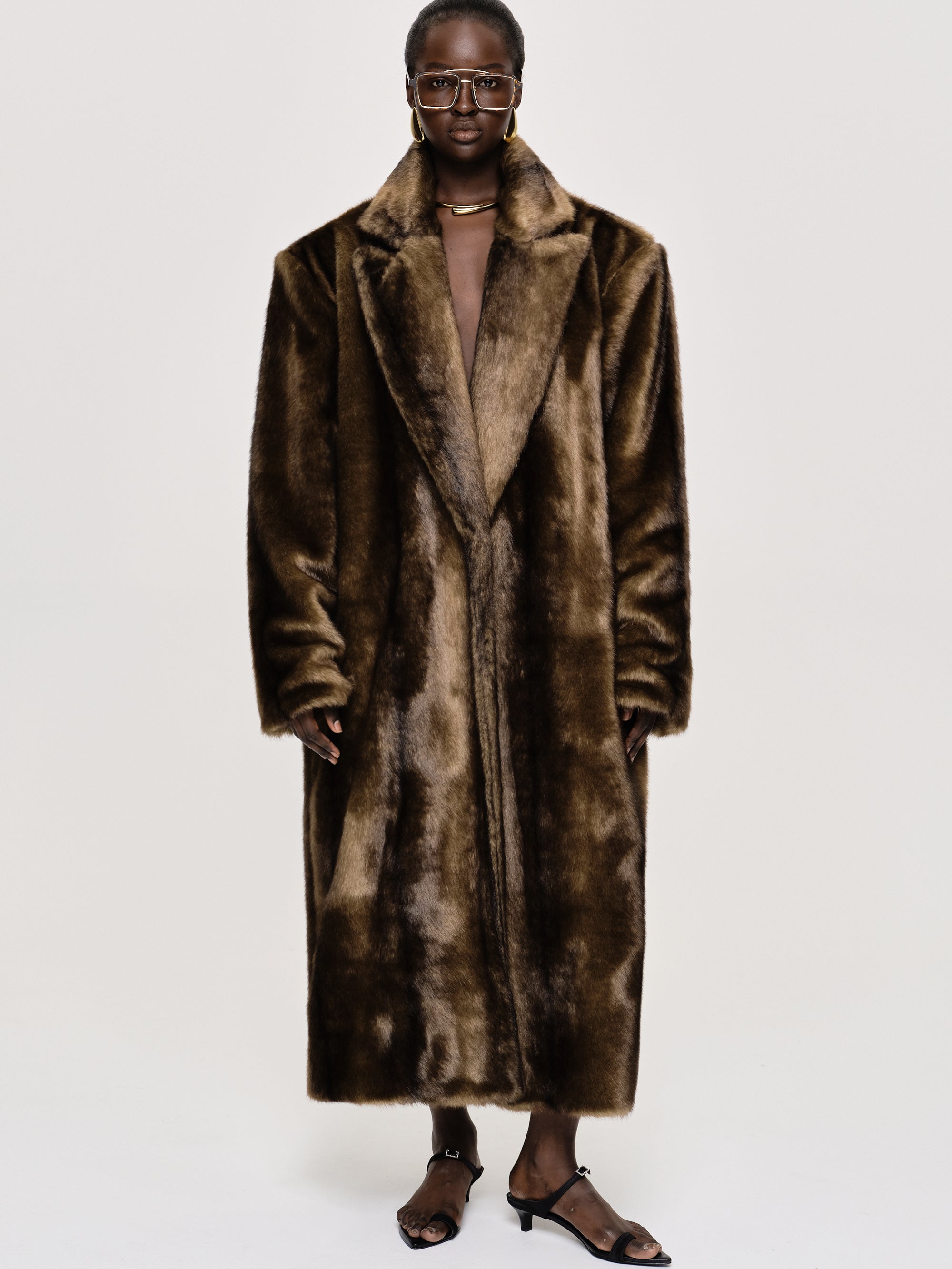 Wallis Oversized Grandpa Fur Coat, Espresso – SourceUnknown