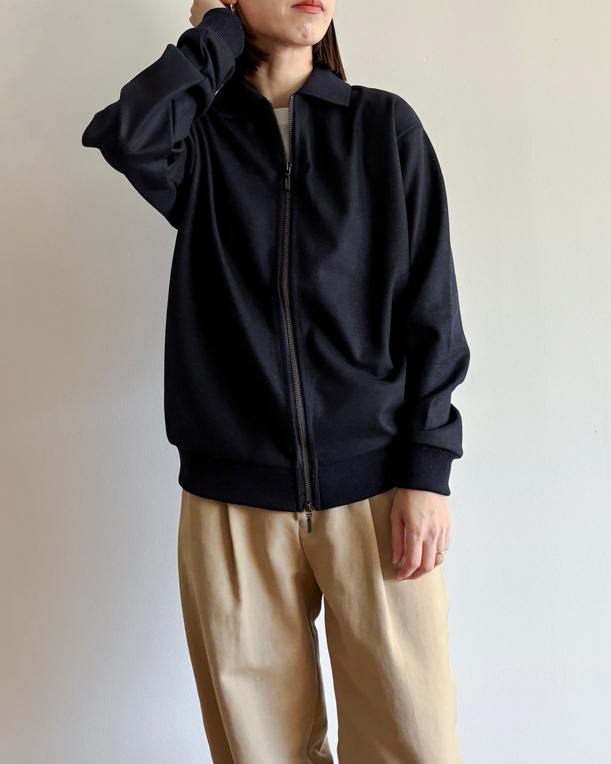 UNISEX】ウール混ジャージー 襟付きZIPブルゾン SL9W-T754