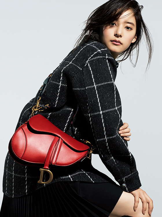 新木優子さんも夢中！ ディオールの新アイコンバッグ