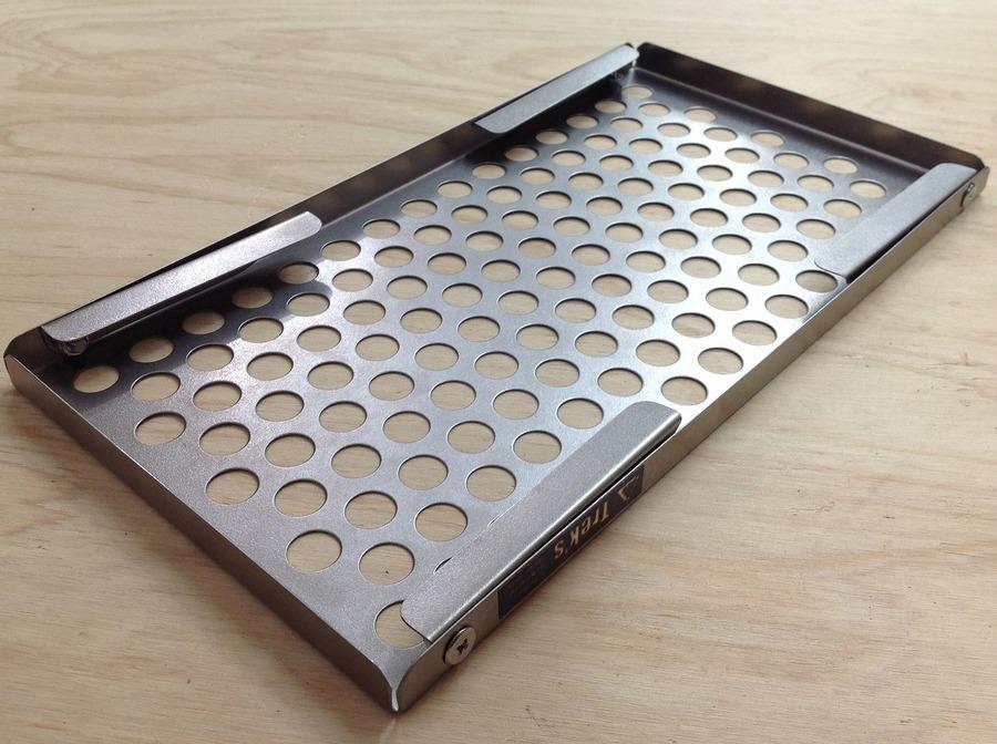 軽量すぎて頑丈なTREK`S（トレックス）の登山用アウトドアテーブルが