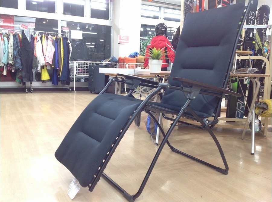 極上の座り心地！Lafuma(ラフマ)のリクライニングチェア入荷