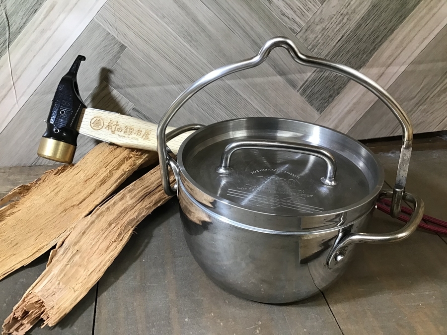 高品質！燕三条製！村の鍛冶屋のダッチオーブン入荷！[2020.10.27発行