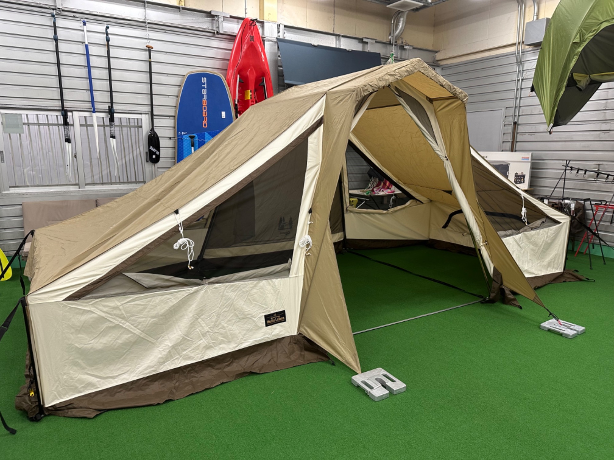 まるで山小屋！？オガワのヒュッテレーベンの特徴！[2024.01.05発行