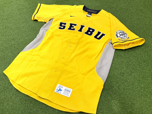 ライオンズの名投手、西口文也元選手のオーセンティックユニフォームが