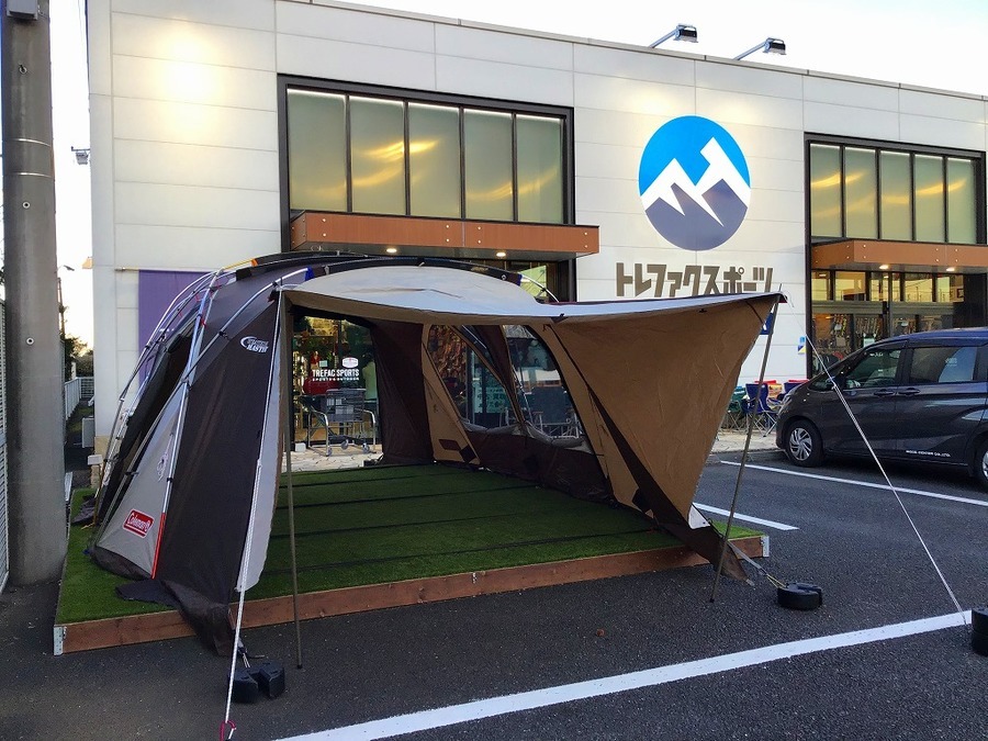 大迫力！Coleman(コールマン)のウェザーマスターワイド2ルームコクーン