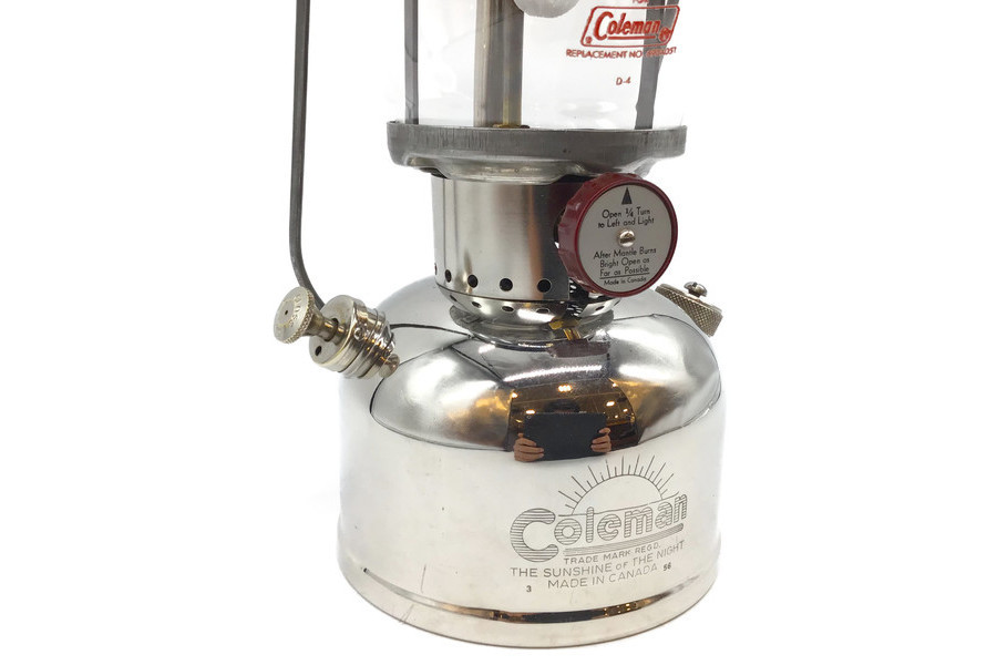 MADE IN CANADA！Coleman(コールマン)のヴィンテージランタンMODEL200