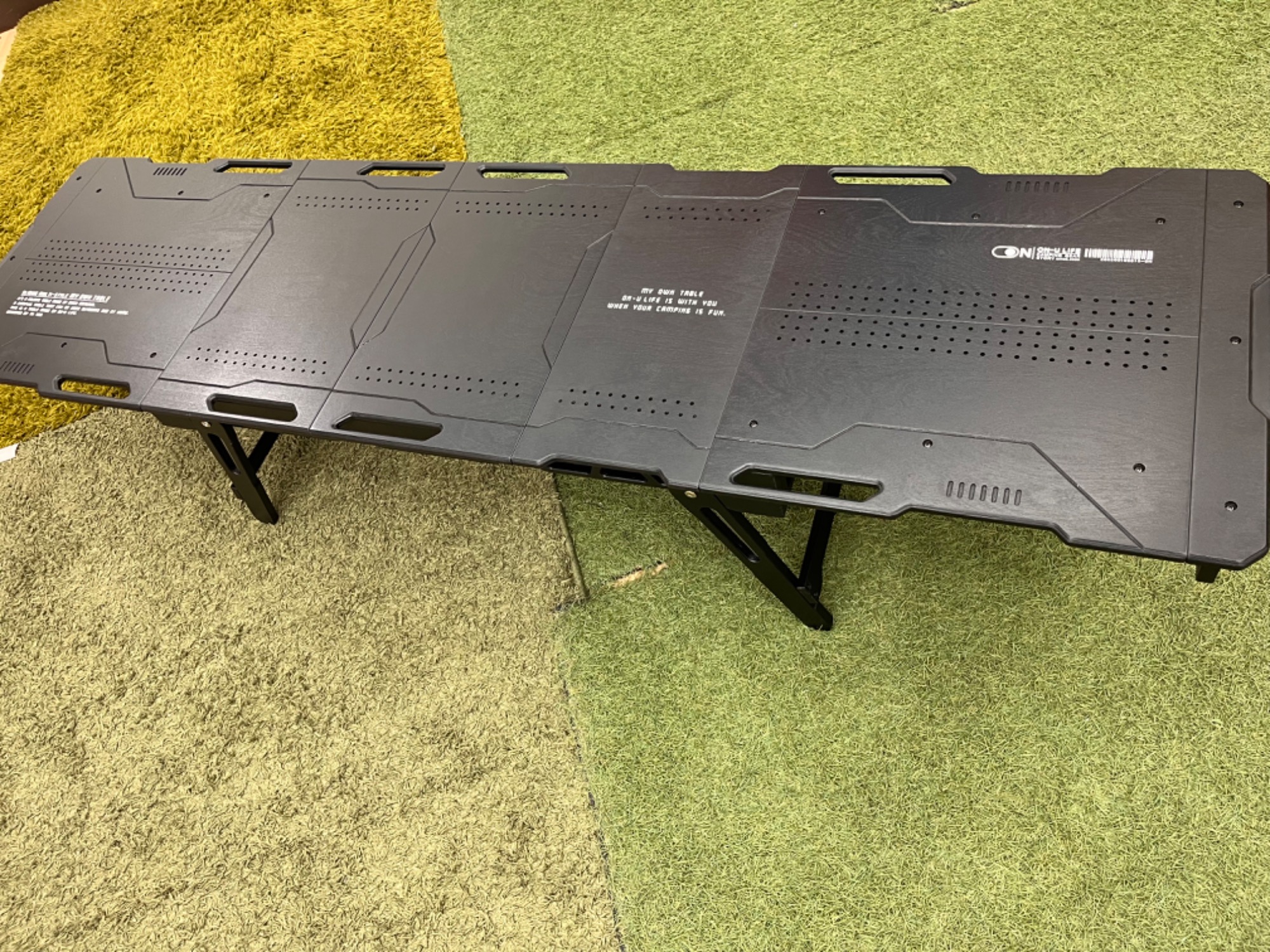 THEブラック！ON U LIFEの「サイドスライドテーブル」[2023.08.14発行