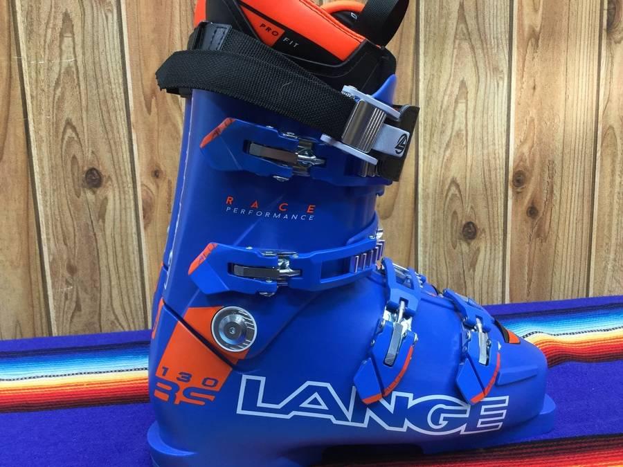 TFスポーツ岩槻店】スキーブーツLANGE（ラング）RS130入荷[2017.12.01