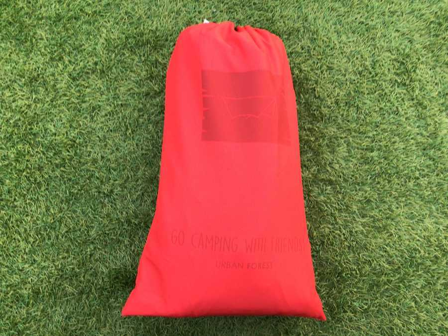 伝説のタープ「幕男」【ざぁ～ッス×urban forest】[2022.08.08発行