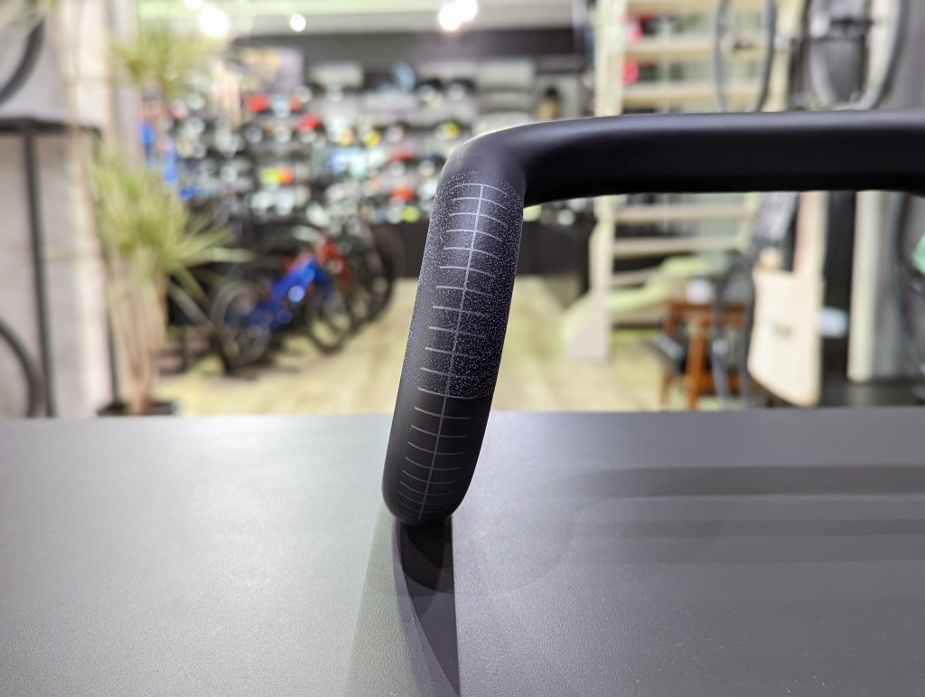 カーボンハンドル続々入荷です！ | ブログ | 岡山県で唯一の