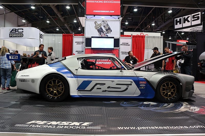 SEMA 2015: Roadster Shop Rampage Camaro