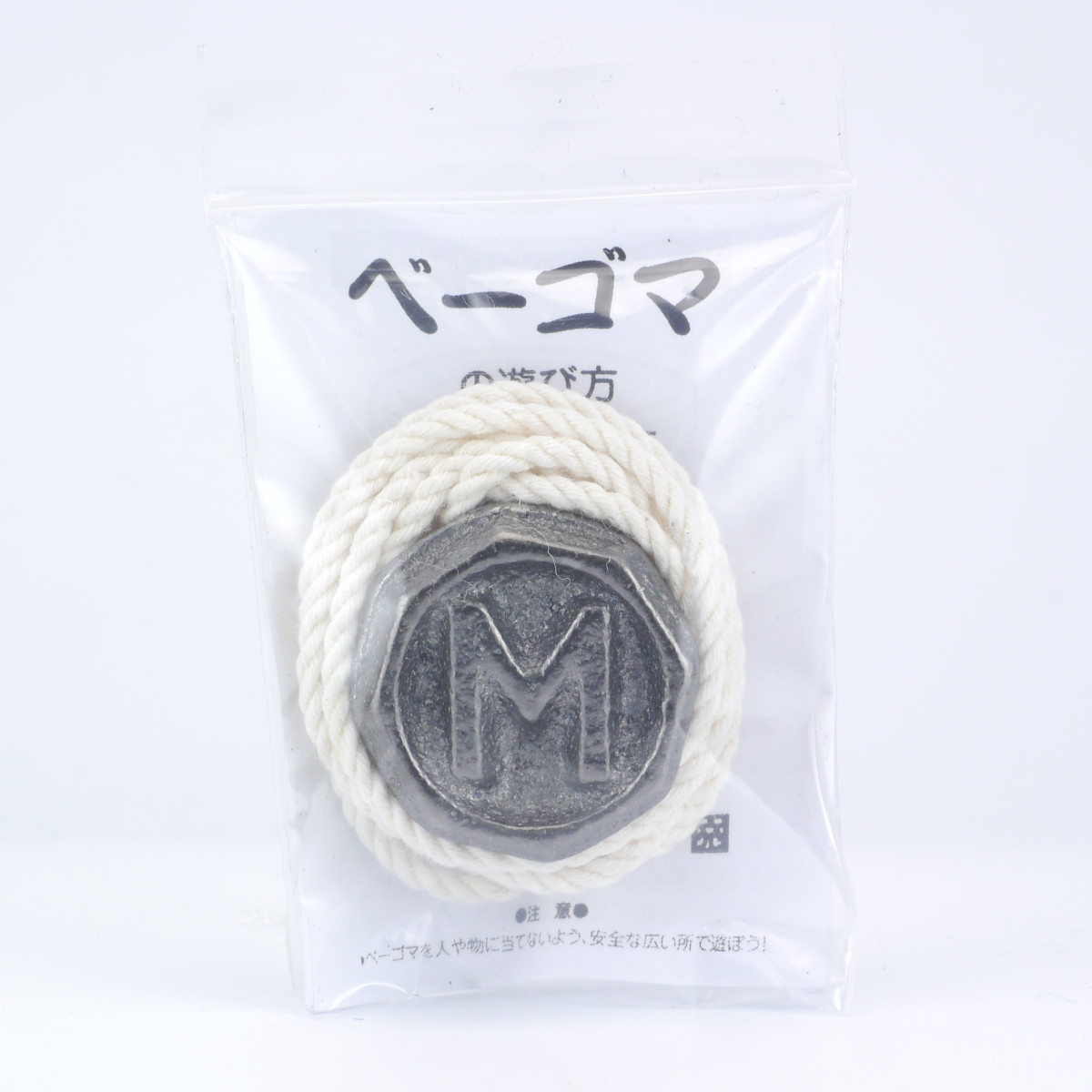 こま/独楽 :: べーごま :: ベーゴマ・角六（べーごま）＆ひもセット