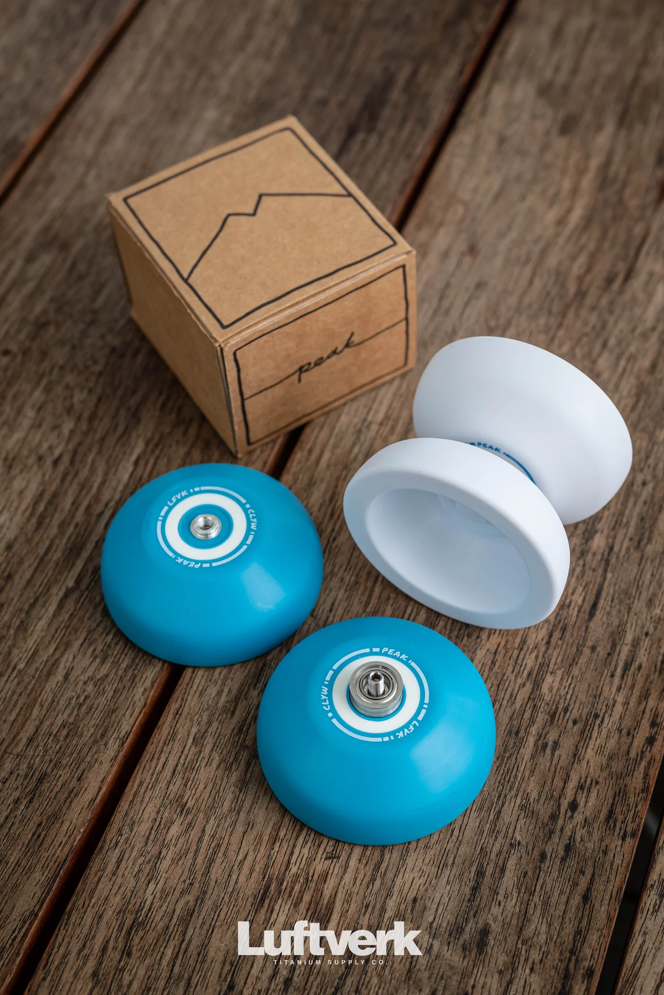 CLYW×Luftverk - PLASTIC PEAK