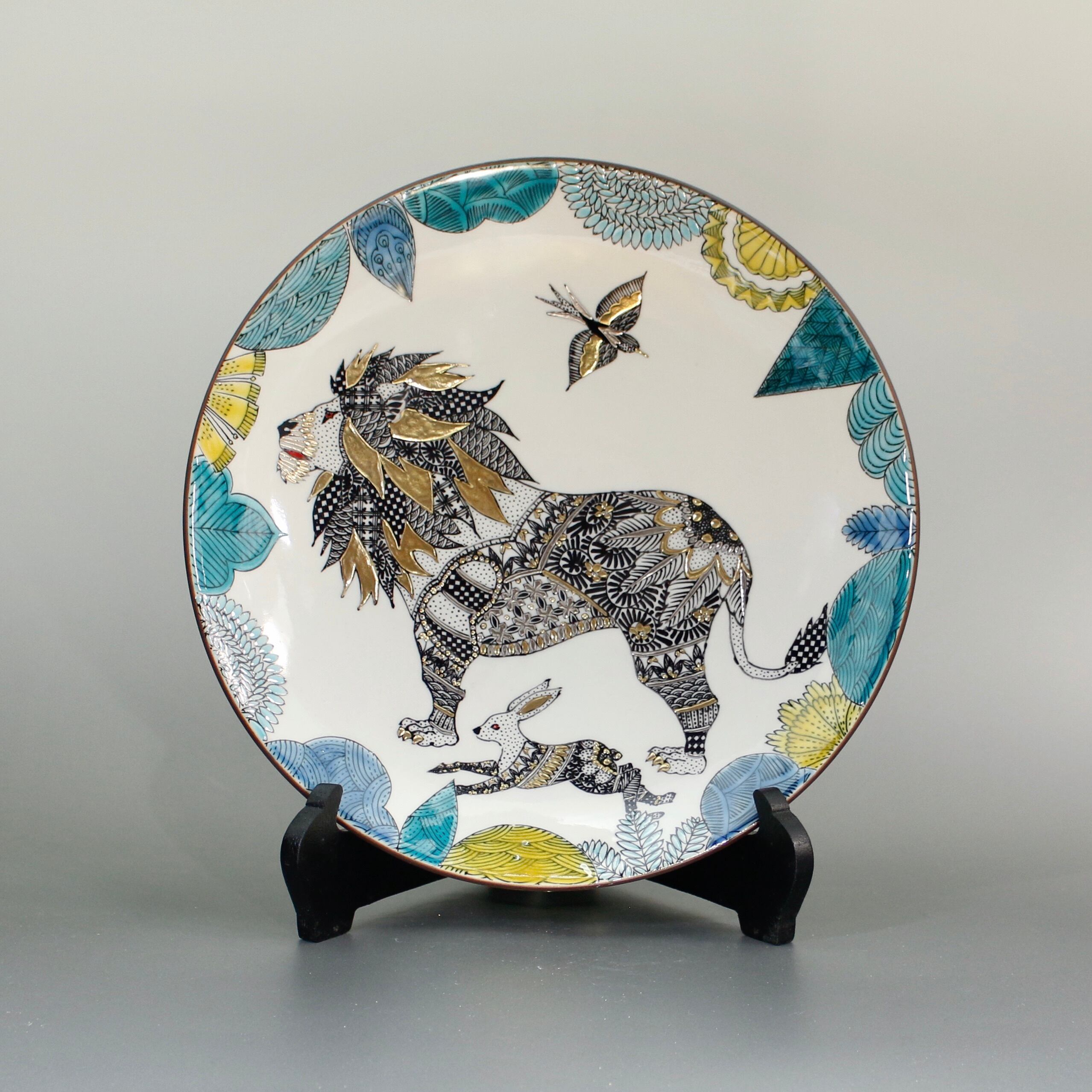 九谷焼 北村和義】線描色絵金彩皿「前を見るライオン」 K-4 - 商品