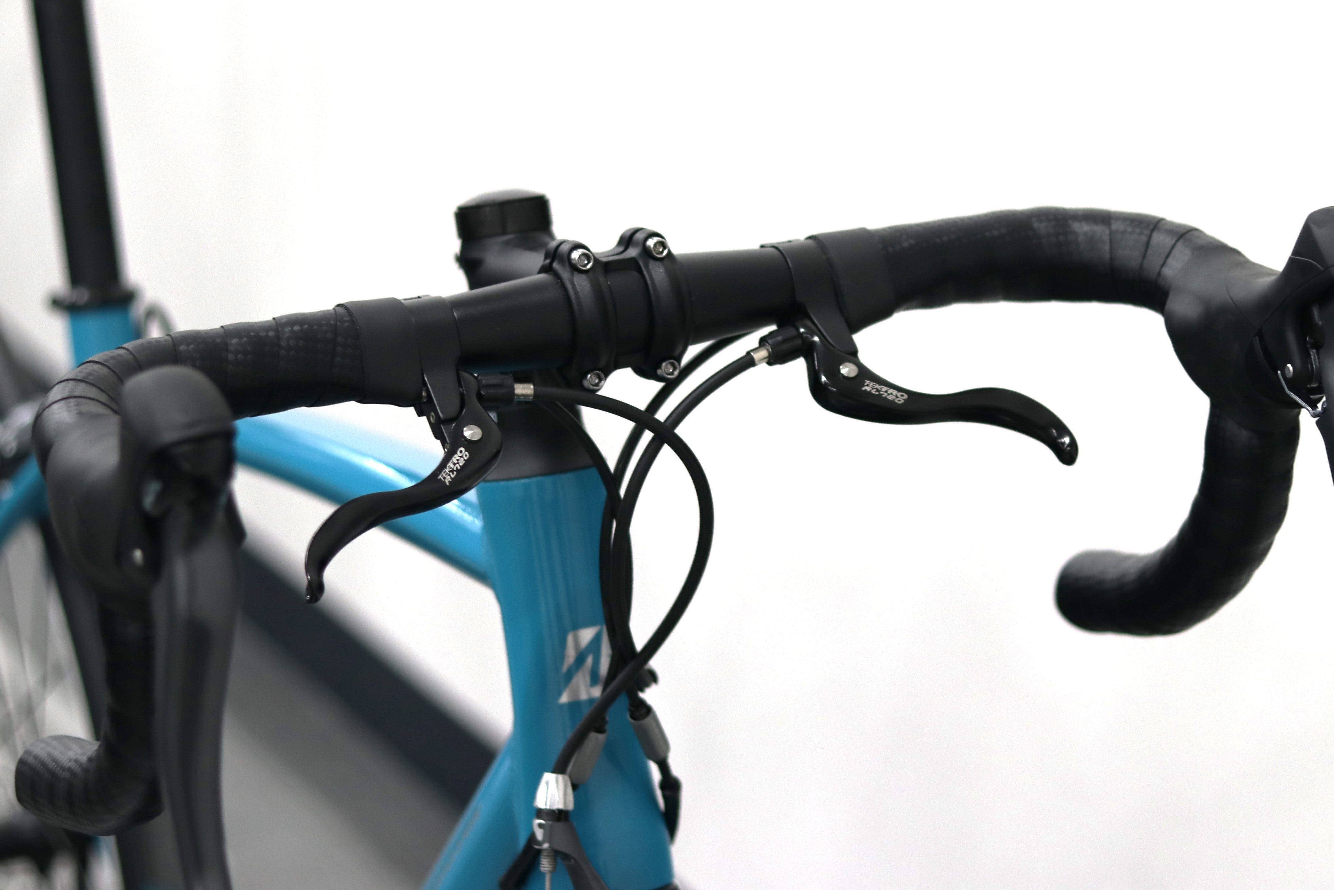 通勤・通学にもピッタリくる手の届きやすいロードバイク「ANCHOR RL3