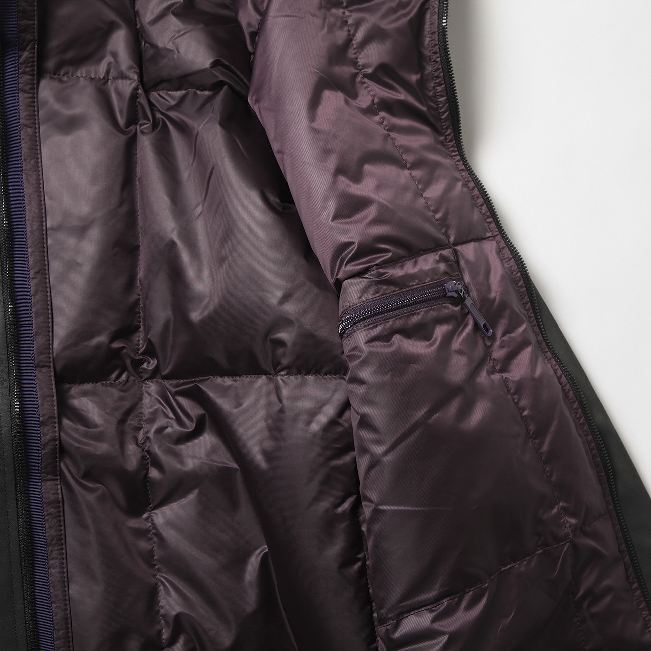 Needles / ニードルズ | Hooded Down Sur Coat - Crystal Poly