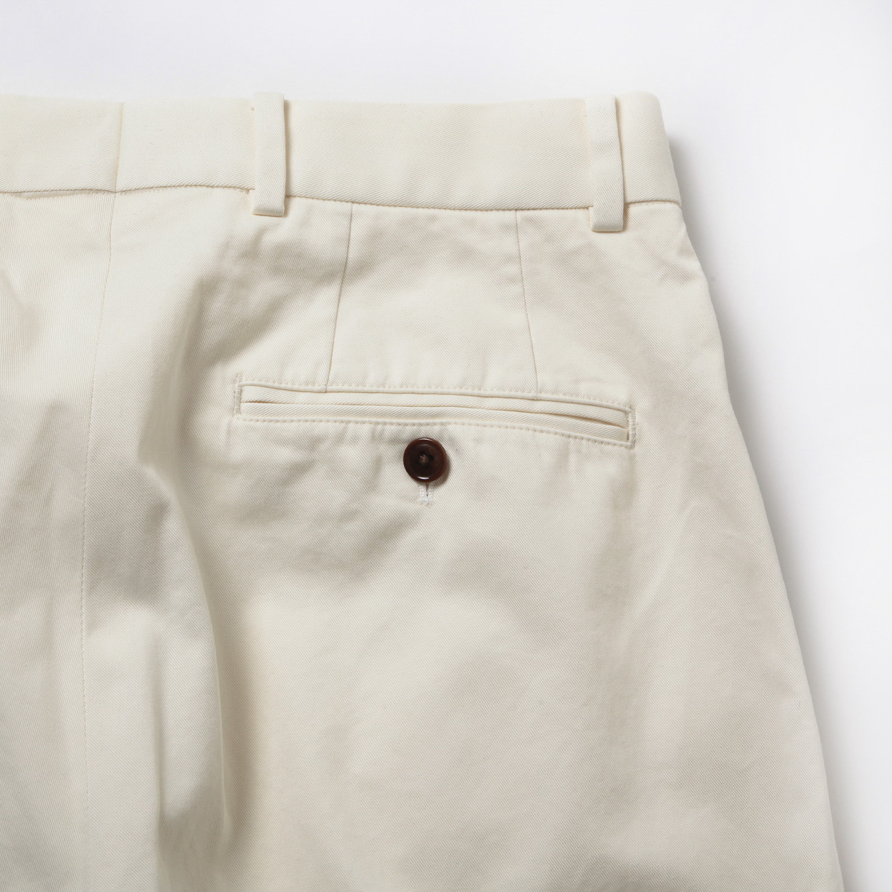 NEAT / ニート | NEAT Chino - Ivory | 通販 - 正規取扱店 | COLLECT