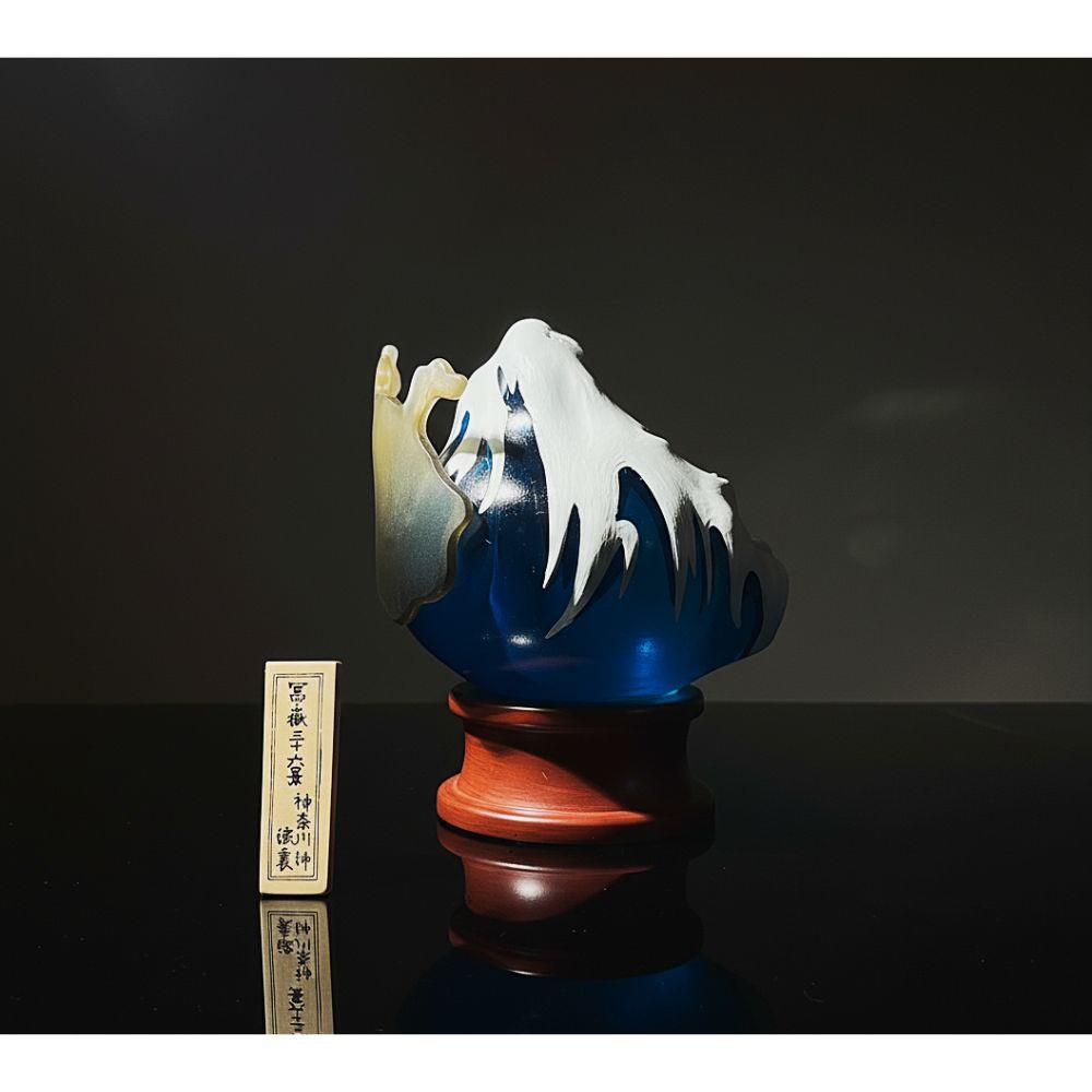 北斎(HOKUSAI)立像譚 ～神奈川沖浪裏～ -の商品詳細 | 蔦屋書店