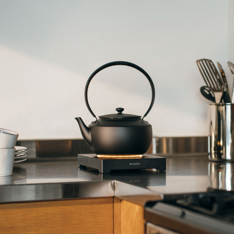 BALMUDA(バルミューダ) MoonKettle ブラック KPT02JP-BK |キッチン用品