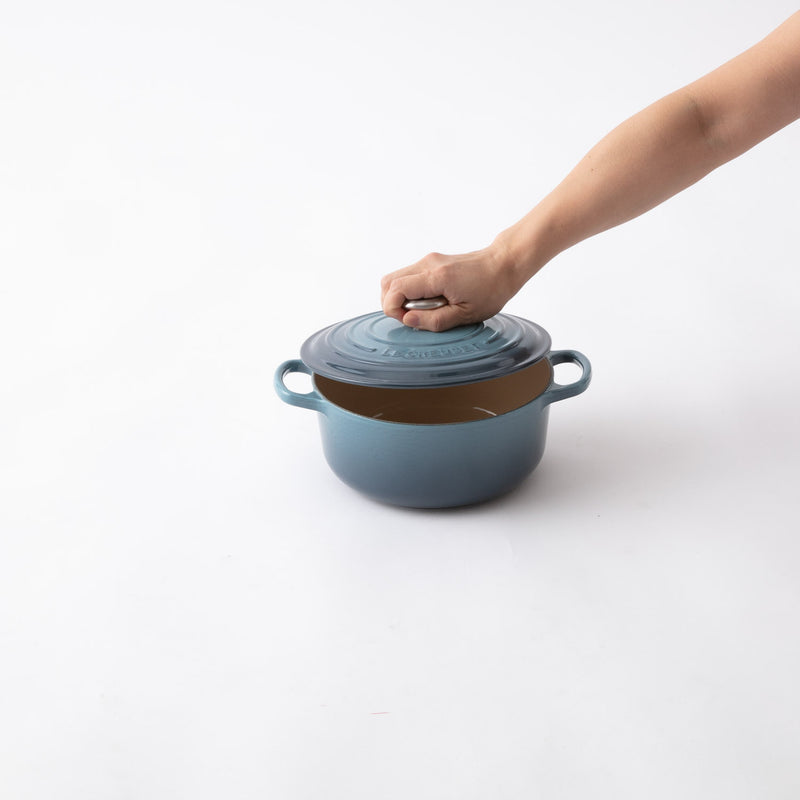 LE CREUSET(ル・クルーゼ) ココット・ロンド マリンブルー |キッチン