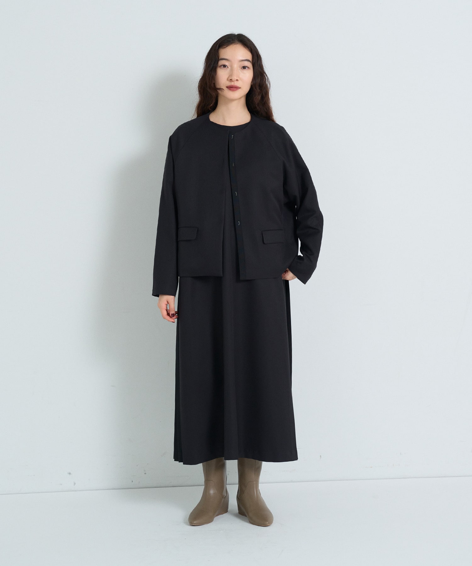 ノーカラージャケット｜BIGI online store - ビギ オンラインストア