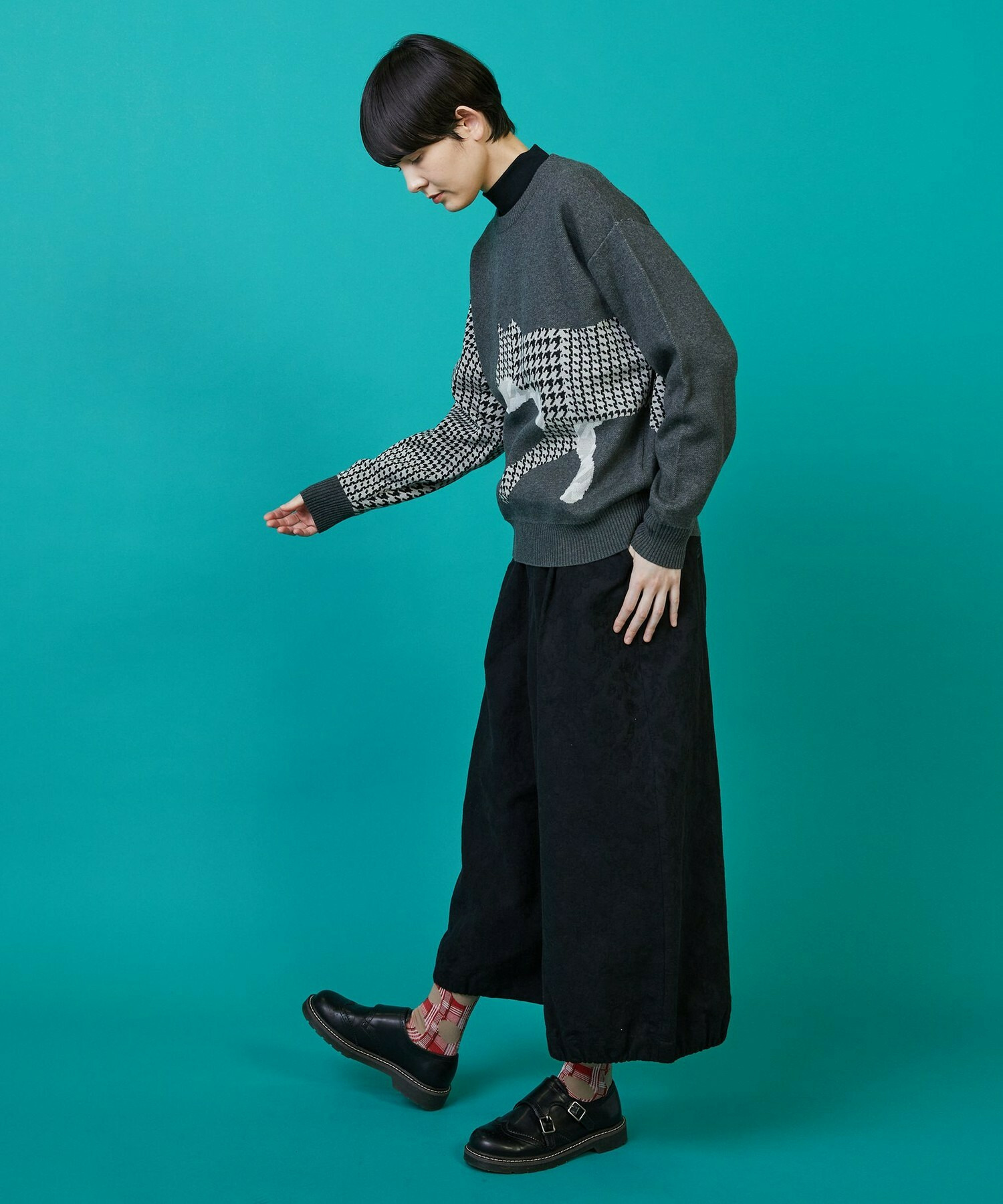 シルエットニット プルオーバー｜BIGI online store - ビギ オンライン