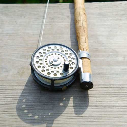 フライフィッシング入門｜釣り方・投げ方・道具を初心者にもやさしく