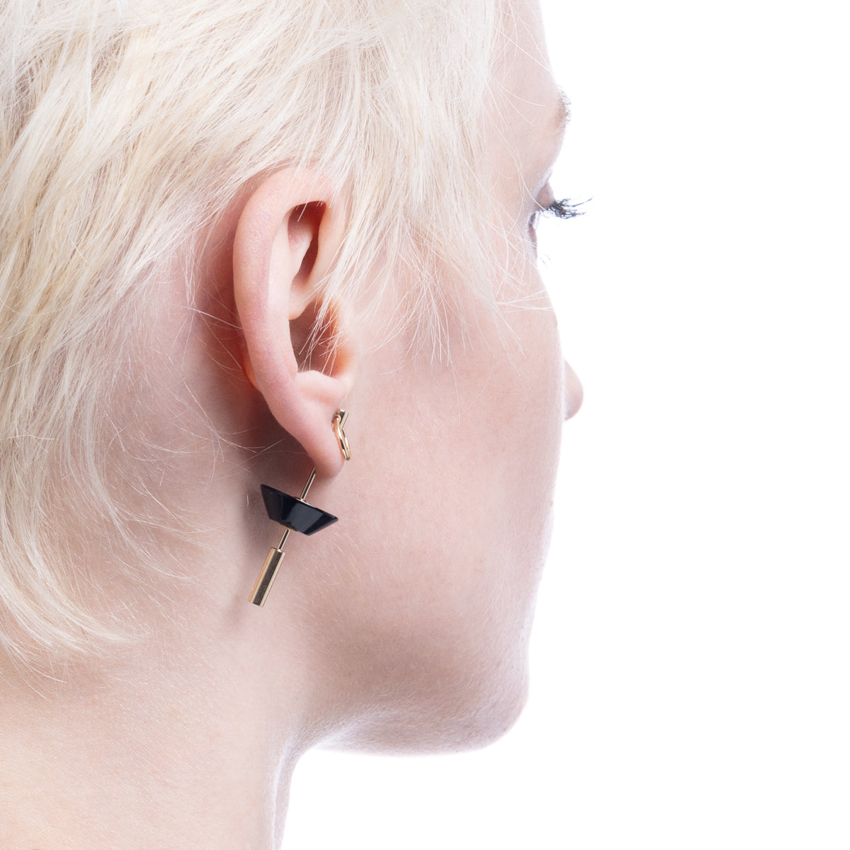 SPEAR ドアノッカー ピアス Mサイズ / オニキス