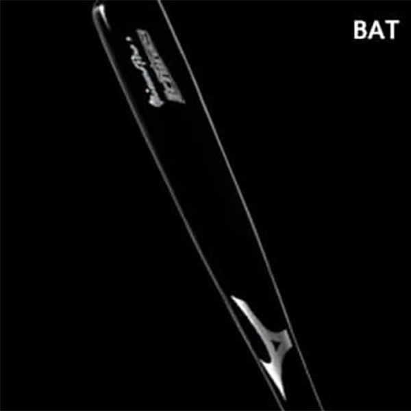 2025 アメリカ野球殿堂入り記念 イチロープレミアムフィギュア(白/青