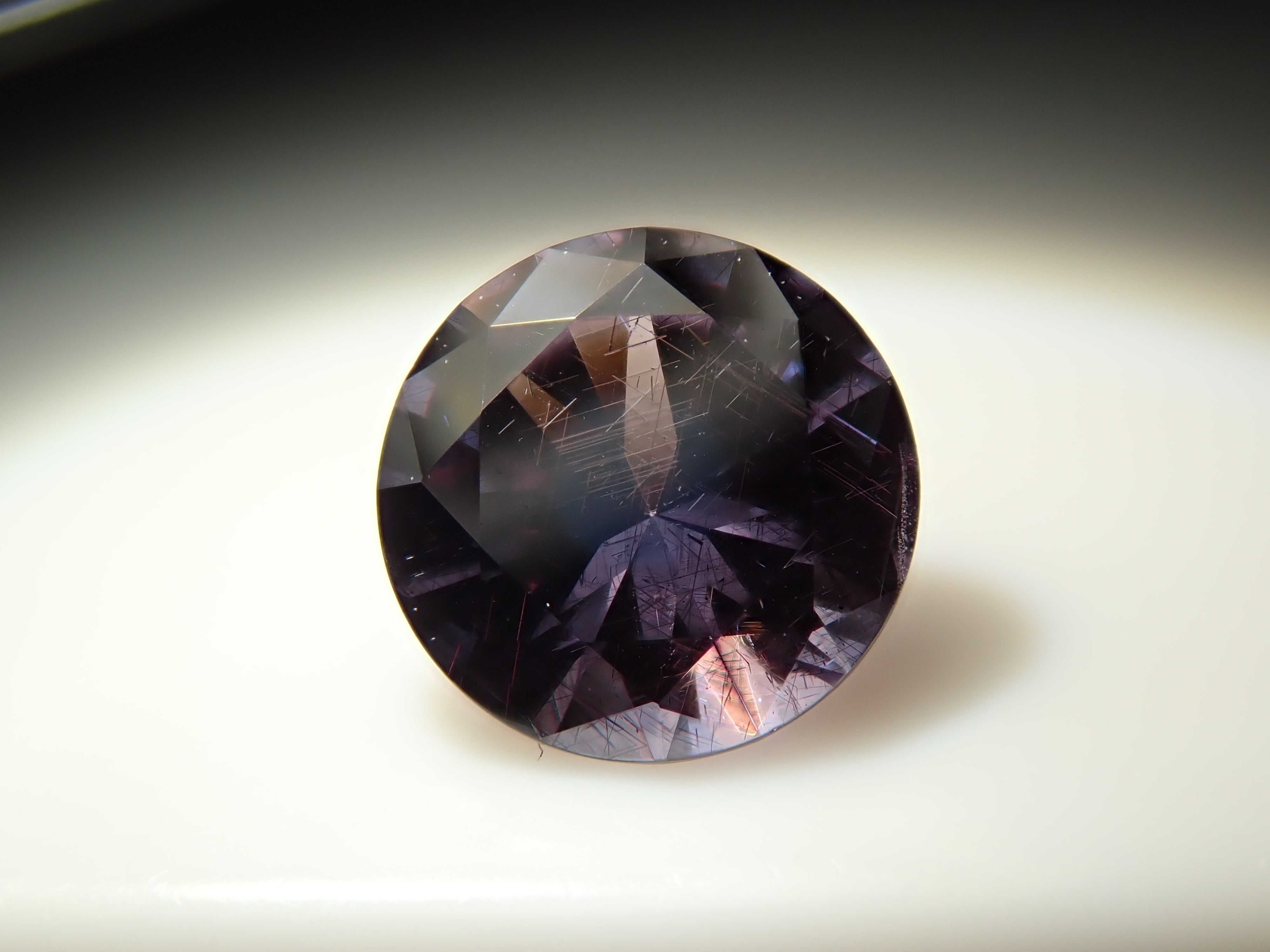 ベキリーブルーガーネット（カラーチェンジガーネット） 0.369ctルース