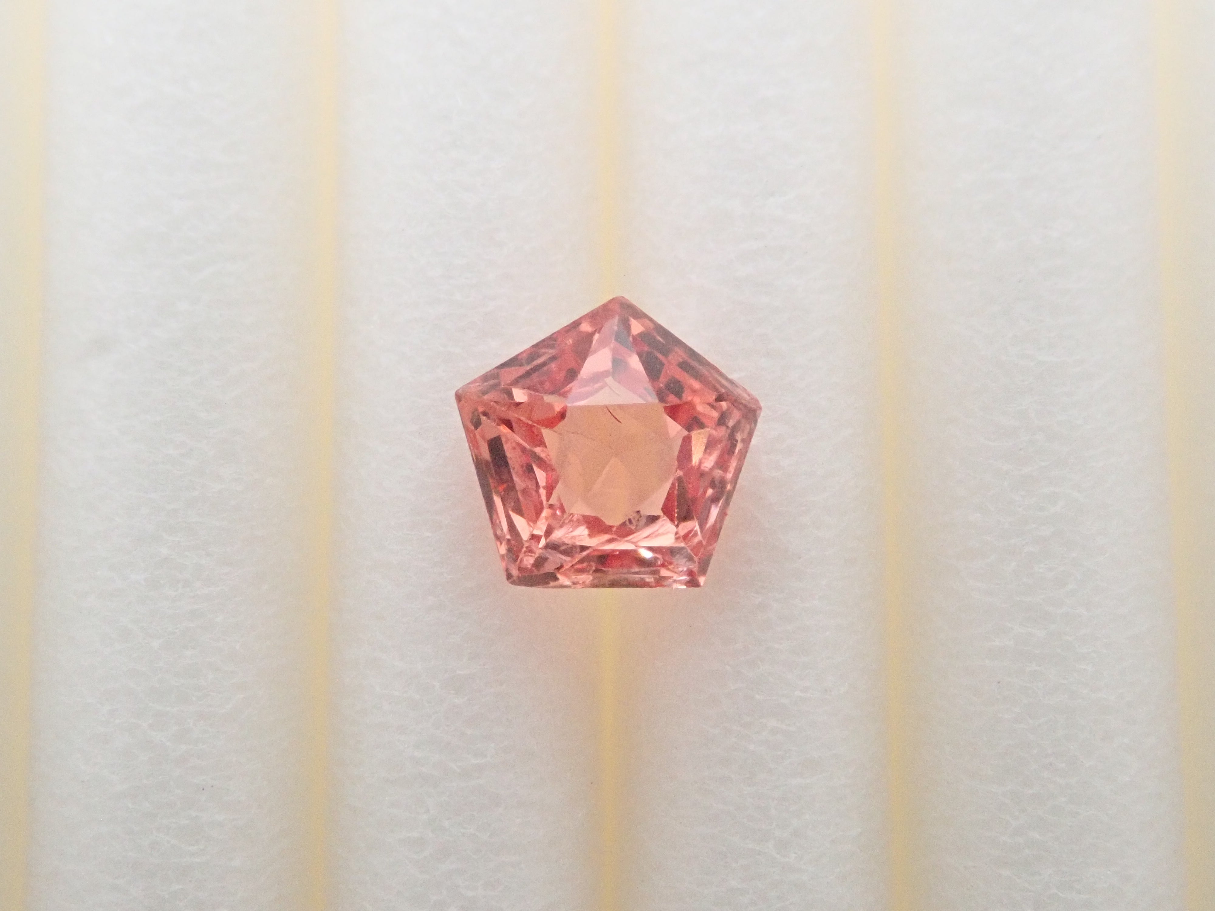 オレンジスピネル 0.295ctルース