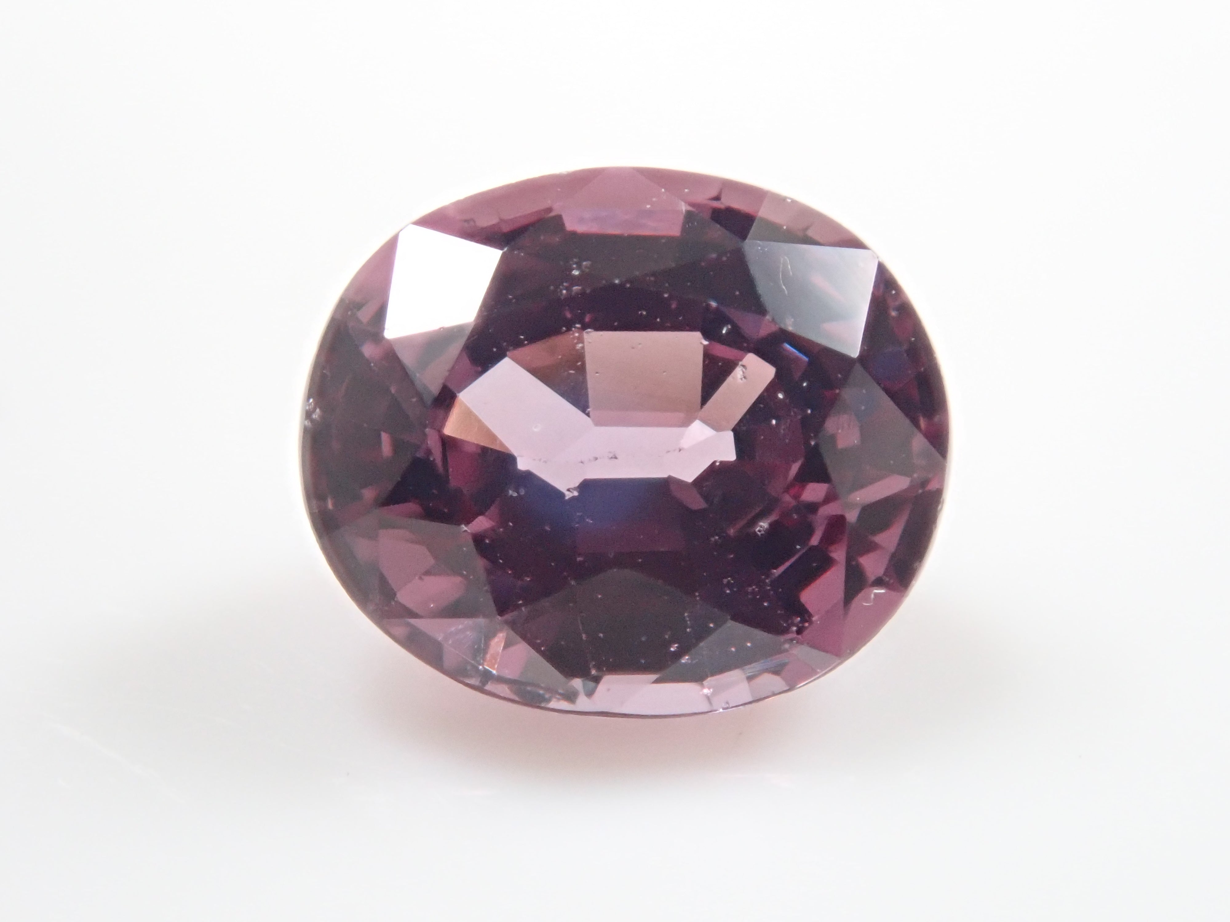 マダガスカル産カラーチェンジガーネット 0.855ctルース 日独