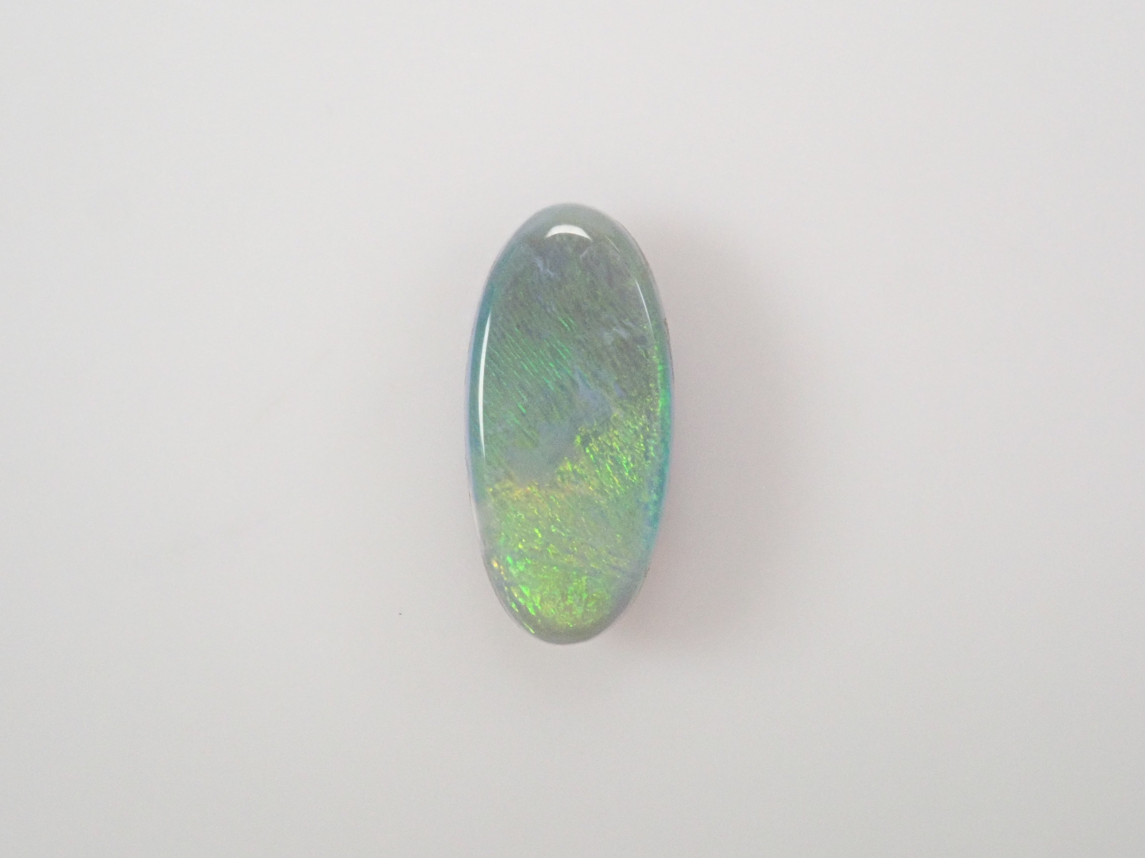 オーストラリア産ブラックオパール 0.544ctルース