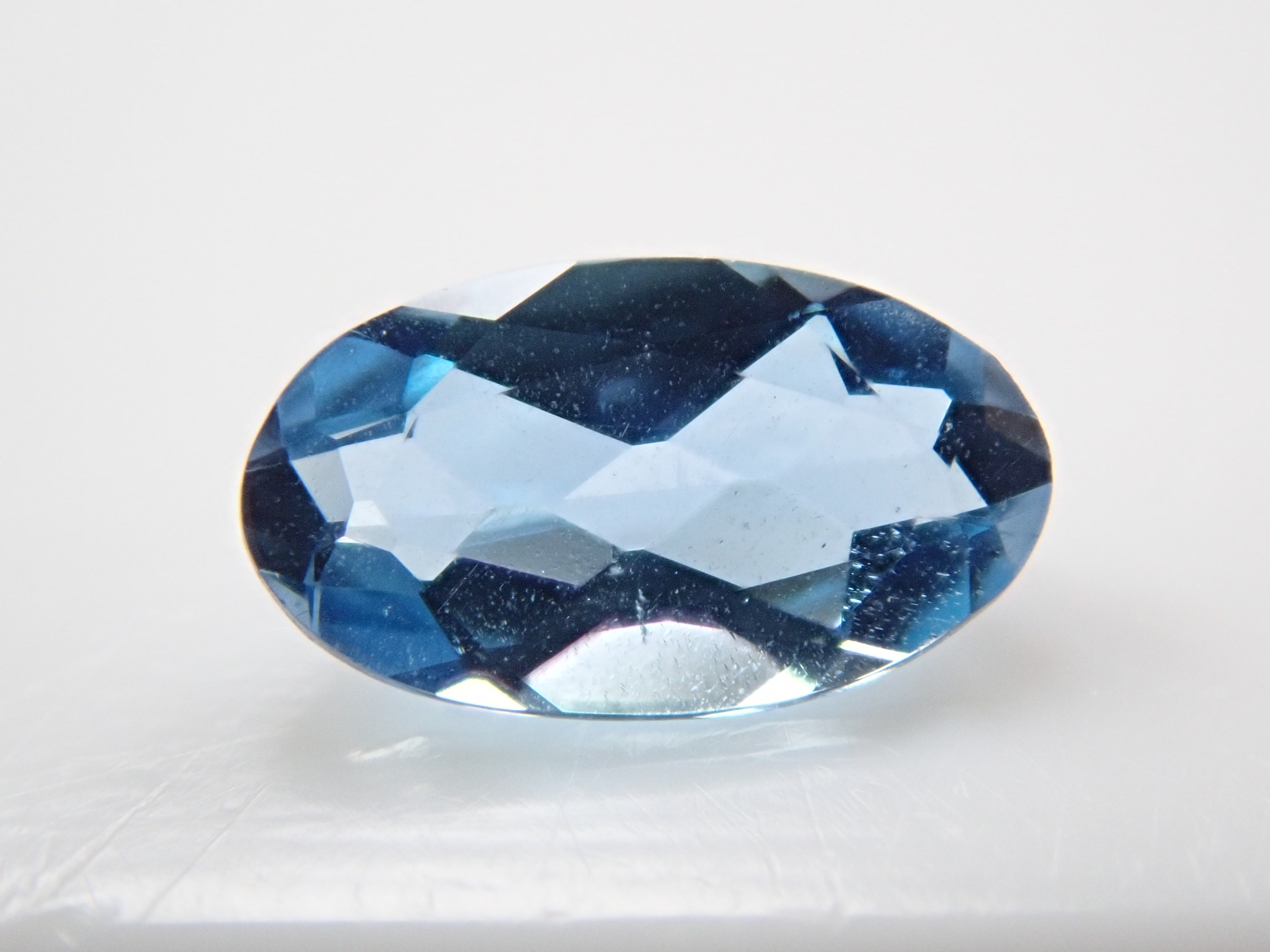 サンタマリアアクアマリン 0.158ctルース