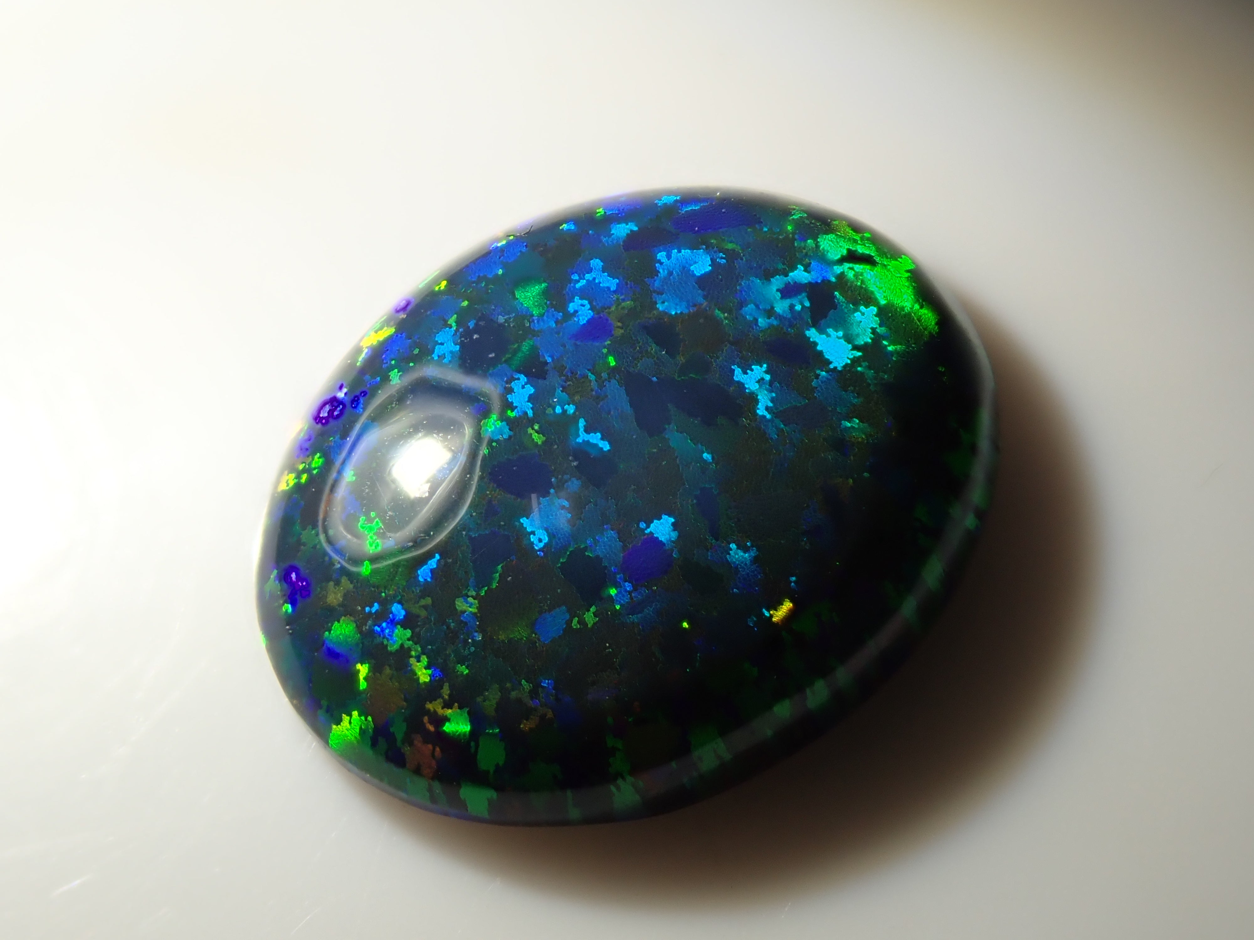 ブラックオパール7.481ct ルース ソーティング付き ブラックオパール