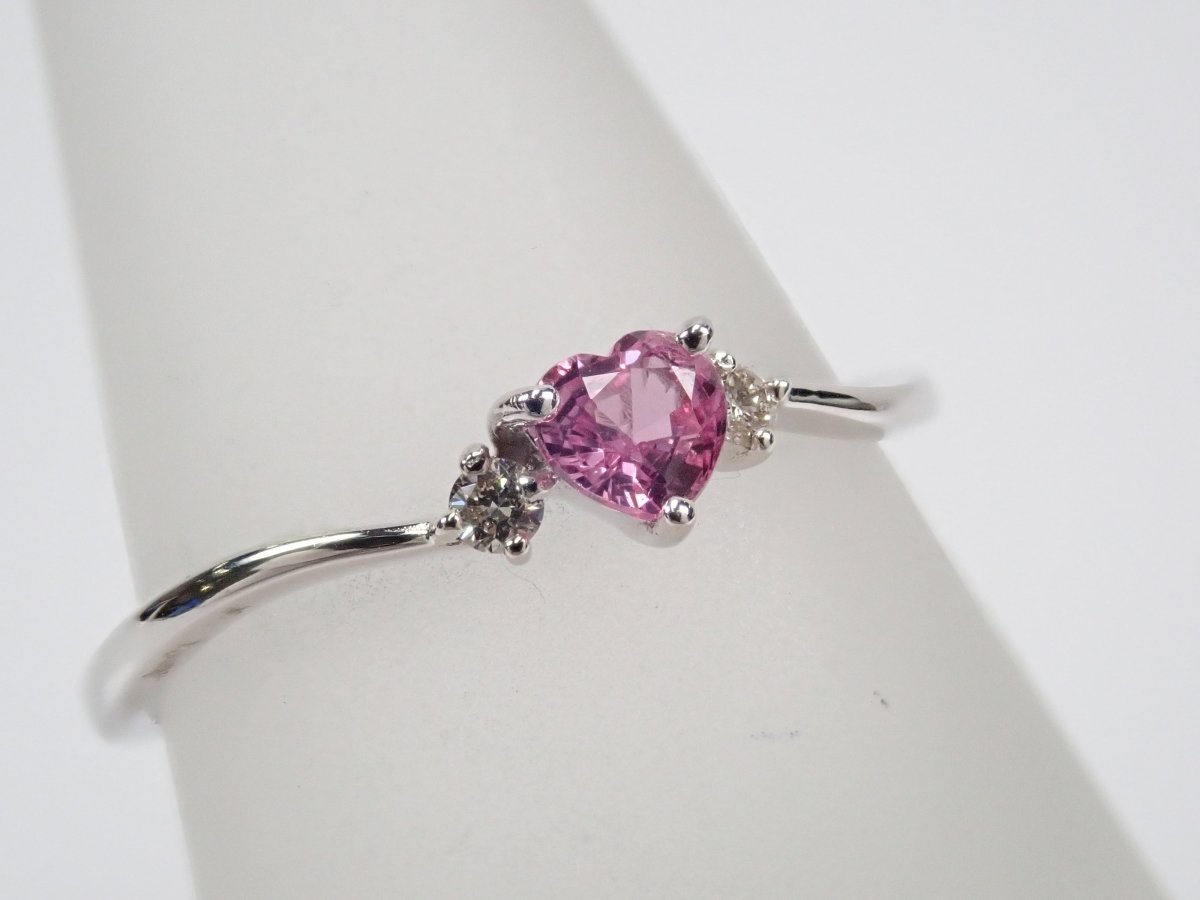 K18WGピンクサファイアリング