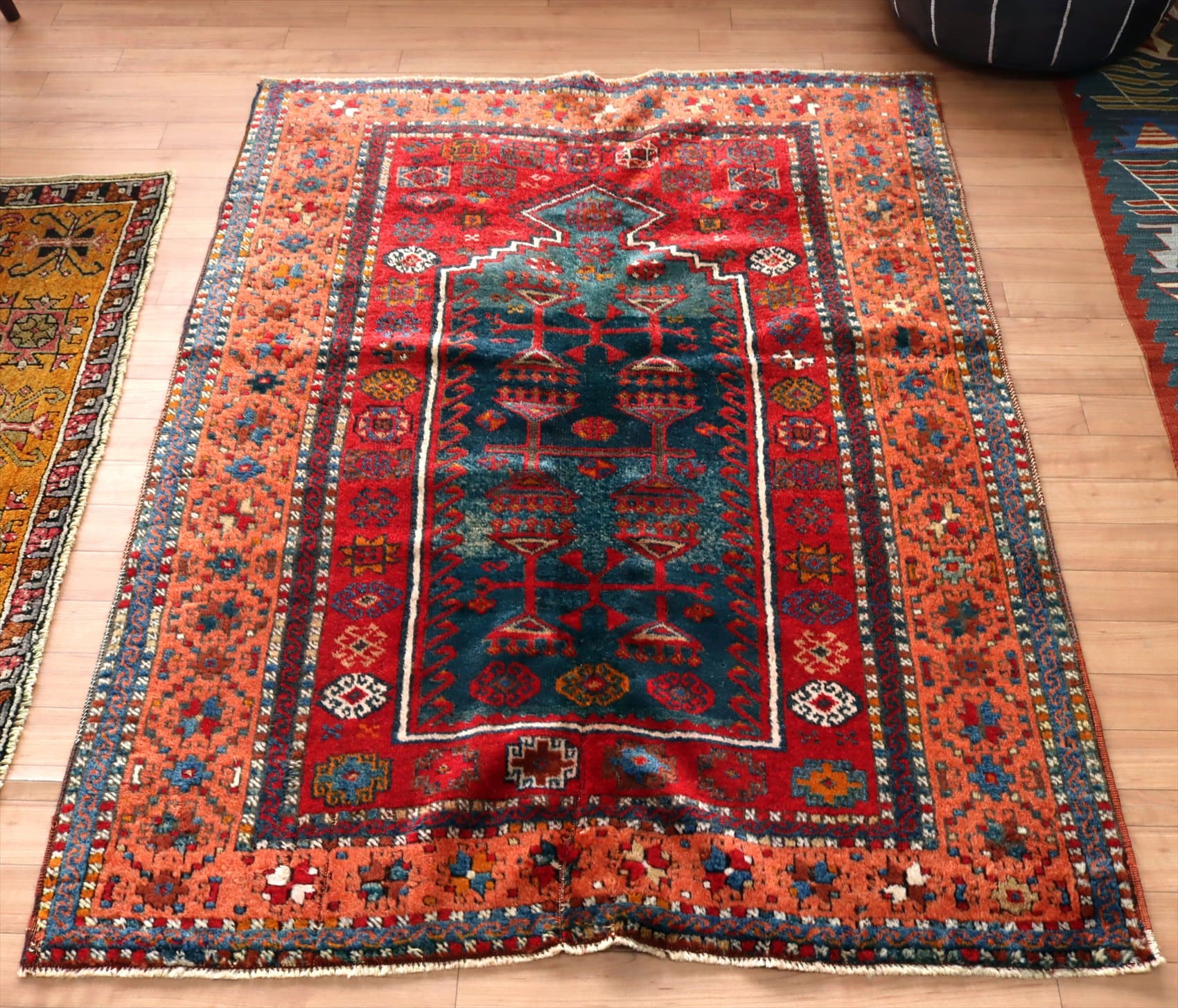 キリムスタイル / トルコ絨毯 オールドカーペット154×115cm ミフラープ