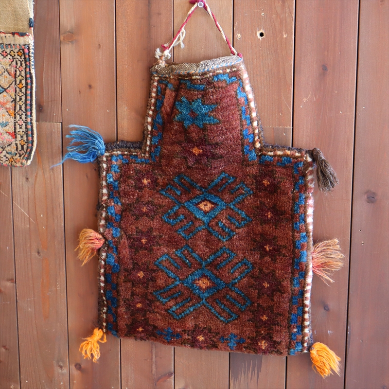 キリムスタイル / 塩袋 ソルトバッグ(ナマクダン) 44×33cm 青いサソリ