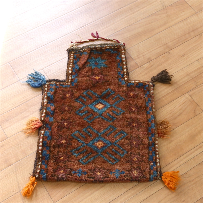 キリムスタイル / 塩袋 ソルトバッグ(ナマクダン) 44×33cm 青いサソリ