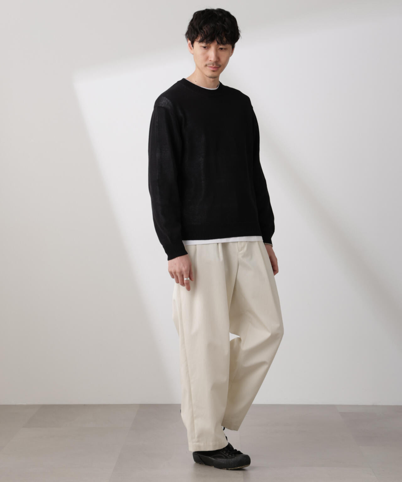 クルーネック シアー ニット