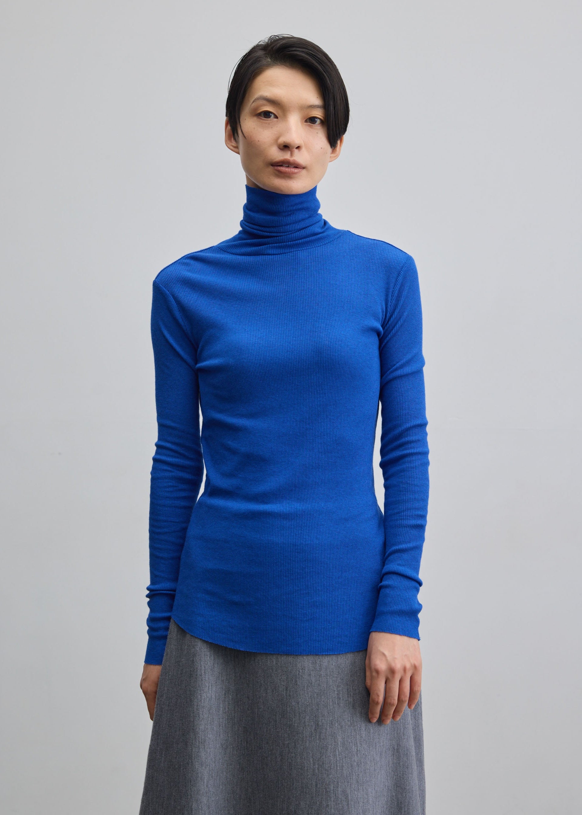 カシミヤ混タートルネックカットソー - SOÉJU online store｜上質な