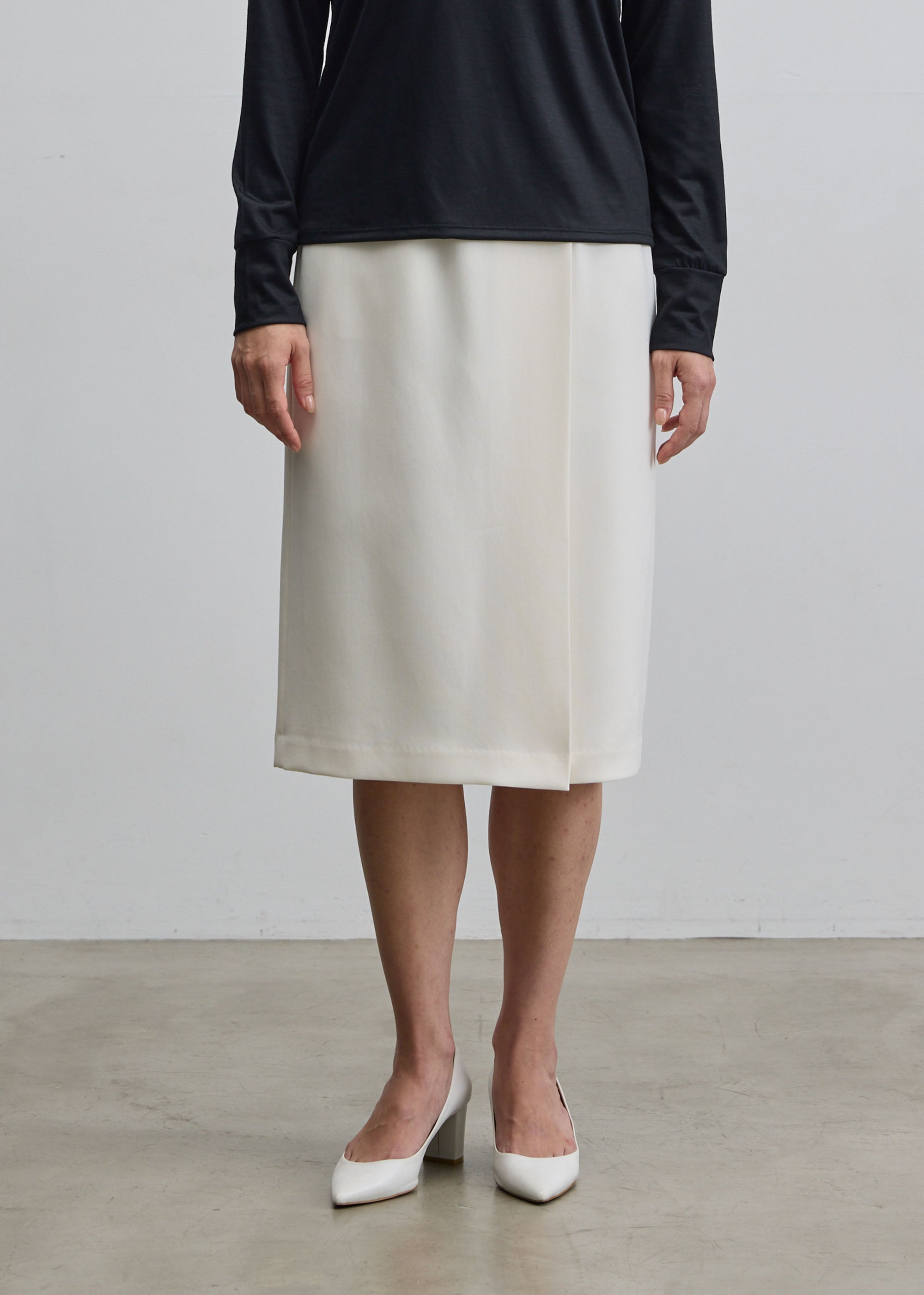 タイトスカート - SOÉJU online store｜上質な大人の女性のためのスカート