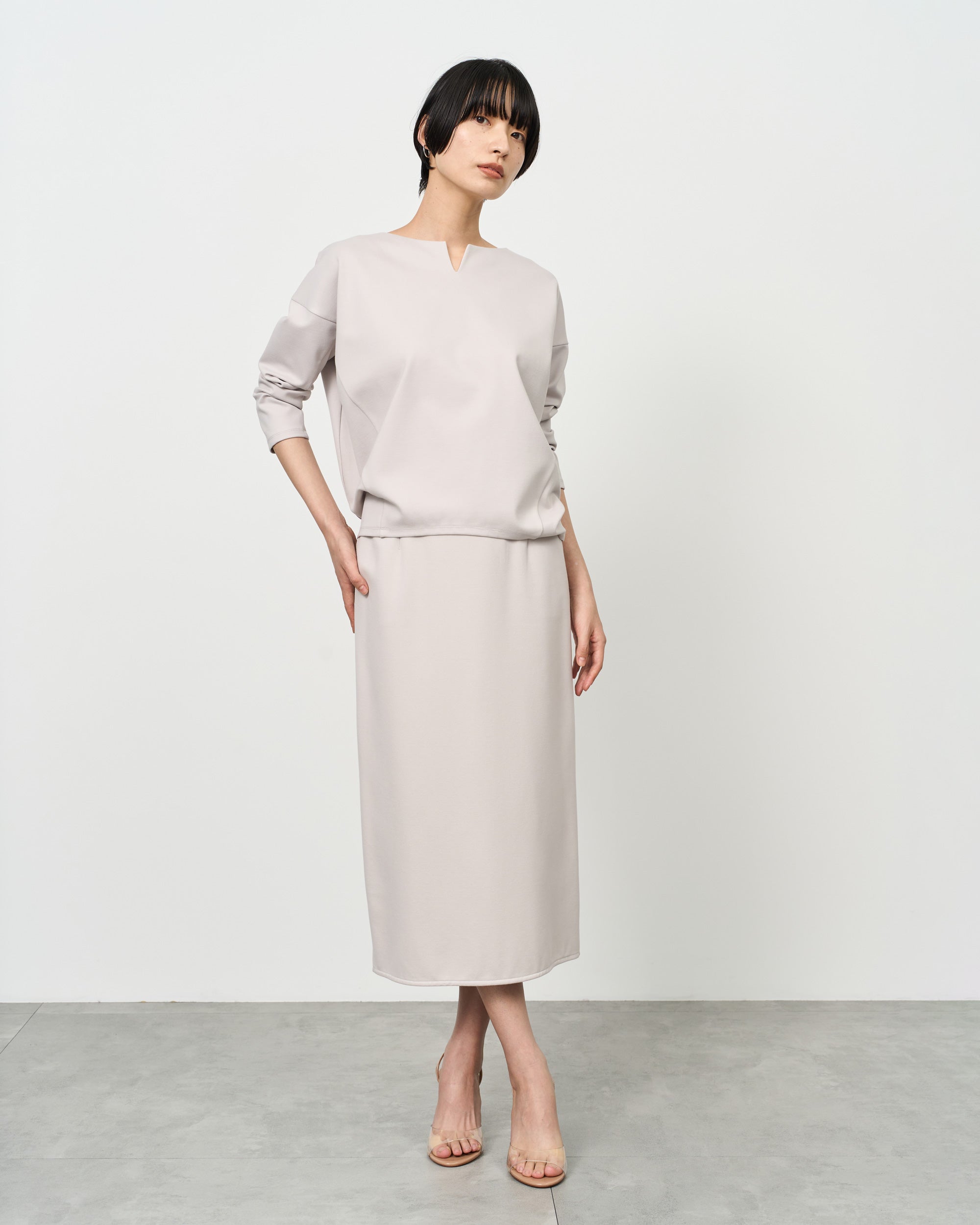 ダブルジャージーペンシルスカート - SOÉJU online store｜上質な大人